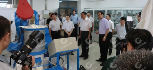 市委書記李公樂對生物質(zhì)能源機械的環(huán)保作用表示肯定 市委書記李公樂對生物質(zhì)能源機械的環(huán)保作用表示肯定